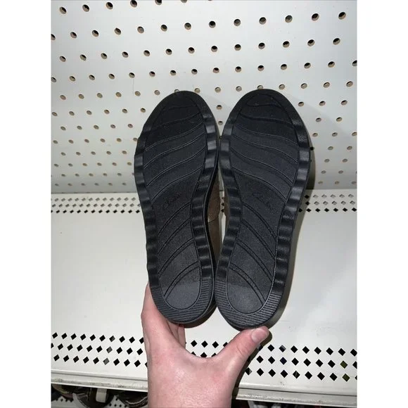 NWOT Clarks Size 8 Comfort Slip-On Women's Loafer in Metallic Brown/Bronze - Picture 7 of 8